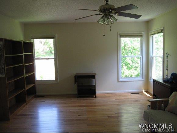 4 C Hedgerose Court - Photo 7