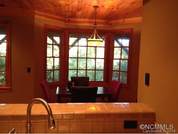 610 Holt Lane - Photo 14