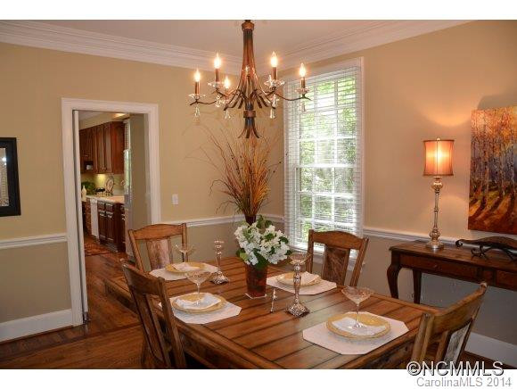 610 Holt Lane - Photo 5