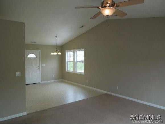 8 BROOKSIDE CIRCLE - Photo 3