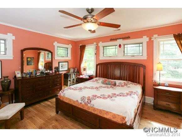 21 Austin Avenue - Photo 16