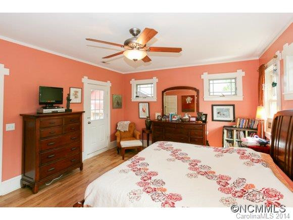 21 Austin Avenue - Photo 17