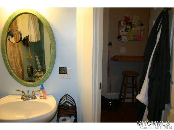 21 Austin Avenue - Photo 20