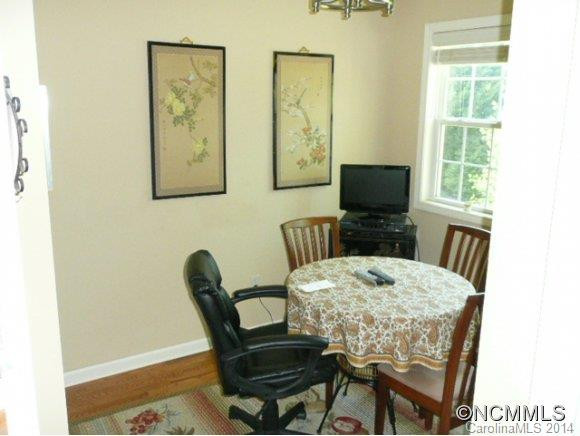 208 Shaws Creek Farm Road - Photo 3