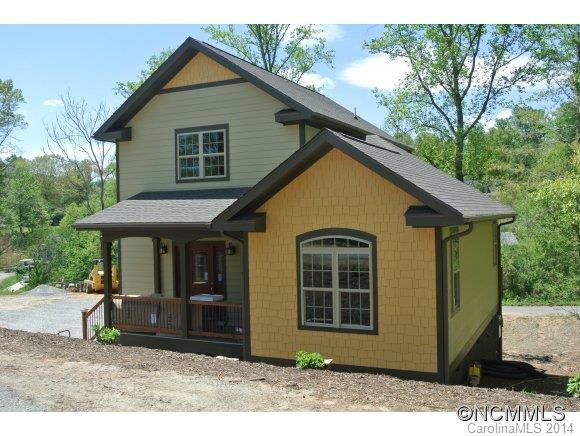 18 Central Avenue W