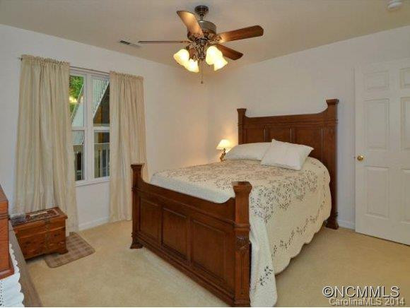 605 CARRINGTON PLACE - Photo 6