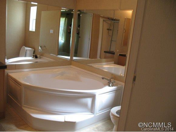684 Holbert Rd - Photo 11