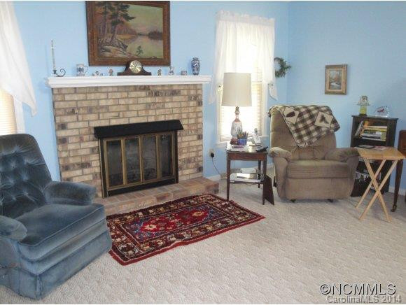 707 Dawnwood Lane - Photo 2