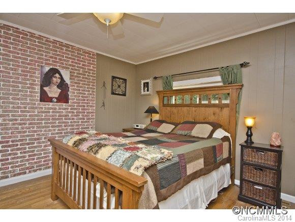 1553 Alexander Road - Photo 11