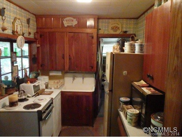 341 Terrace - Photo 9