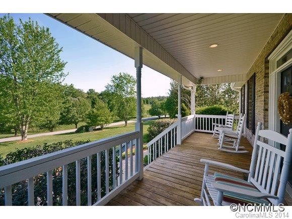 201 Rolling Hills Road - Photo 3