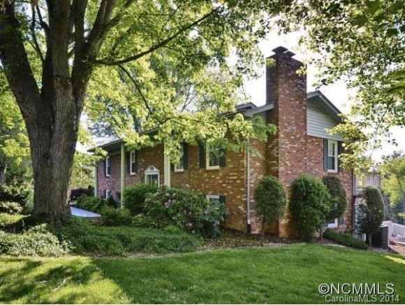 9 GLENCLIFF