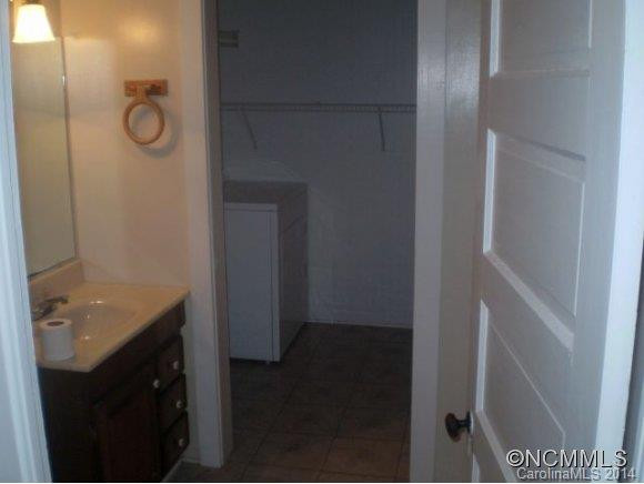 56 East Hemlock St - Photo 6