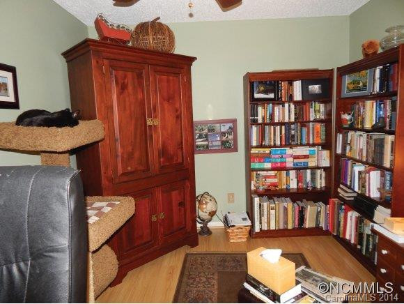 197 Waterford Lane - Photo 12