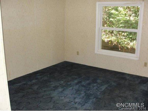 2 HEATH LANE - Photo 7