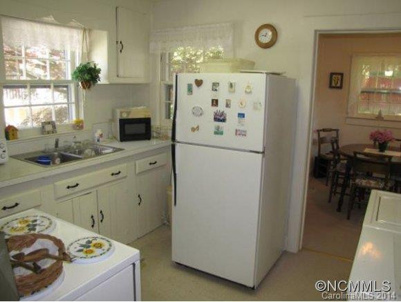 1018 MOUNTAIN VIEW STREET - Photo 3