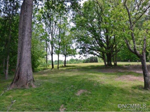 109 CREST ROAD - Photo 10