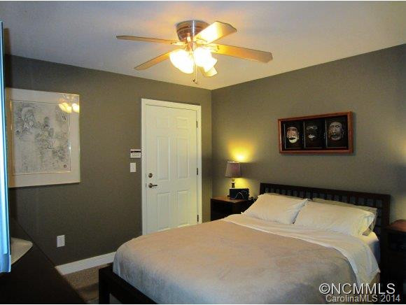 23 Catawba Street, Unit B - Photo 10