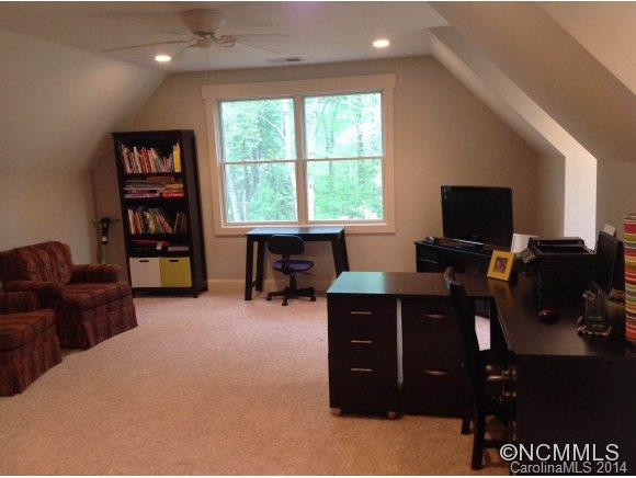 12 Maple Cove Dr - Photo 9