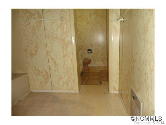 480 Enka Lake Rd - Photo 12