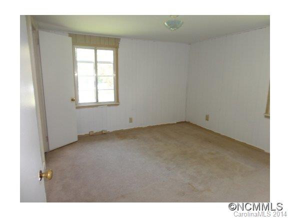 480 Enka Lake Rd - Photo 10