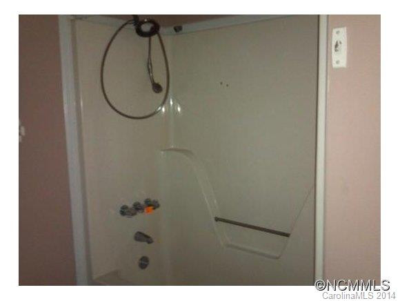 527 Floyd Blackwell Road - Photo 11