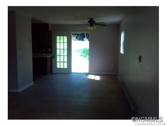 527 Floyd Blackwell Road - Photo 4