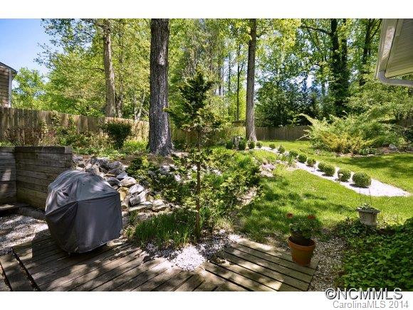 195 Walnut Street - Photo 22