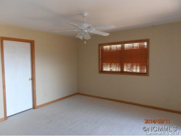 1046 Black Oak Drive - Photo 11