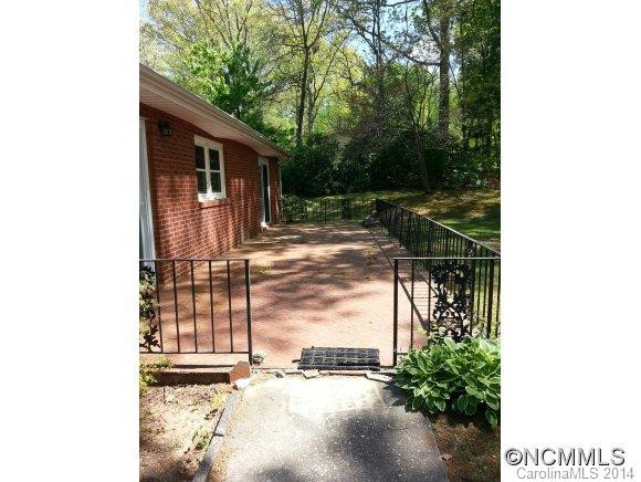 120 Queen Road - Photo 13