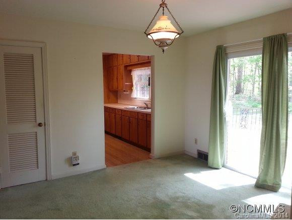 120 Queen Road - Photo 4
