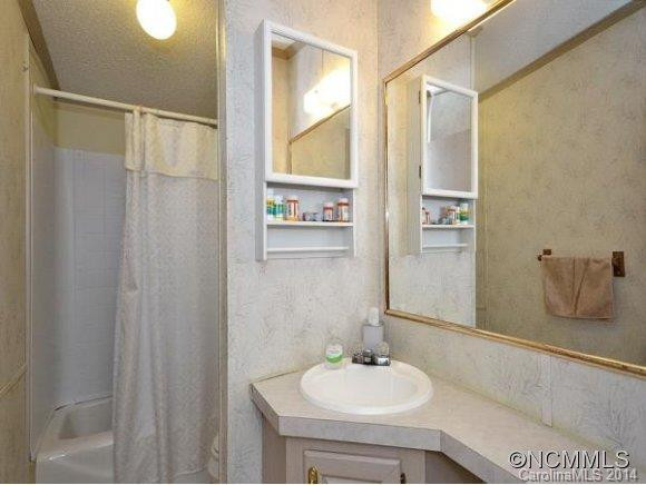 241 LAURELWOOD LANE - Photo 7