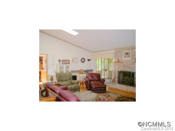 152 Thunder Road - Photo 8