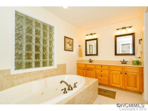 23 Huntington Chase Drive - Photo 12