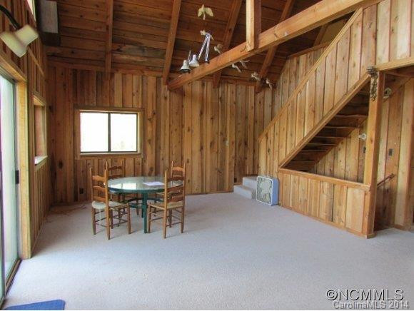 1035 Moonshine Mountain Road - Photo 15