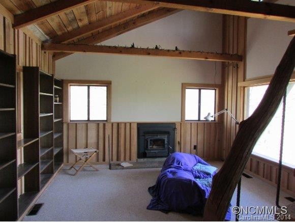 1035 Moonshine Mountain Road - Photo 17