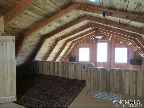 1035 Moonshine Mountain Road - Photo 20