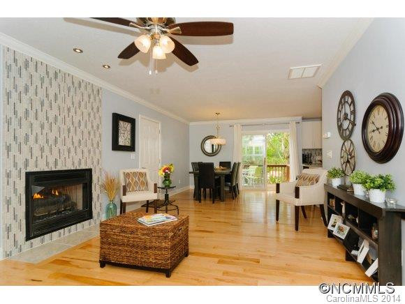 209 Friendly Circle - Photo 2