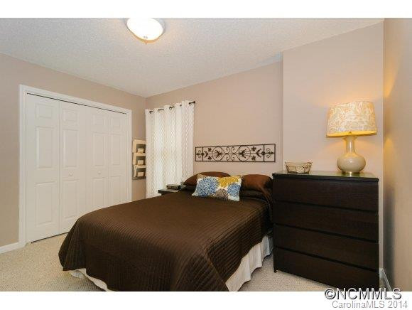 209 Friendly Circle - Photo 15