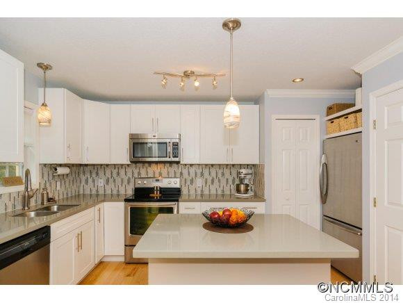 209 Friendly Circle - Photo 6