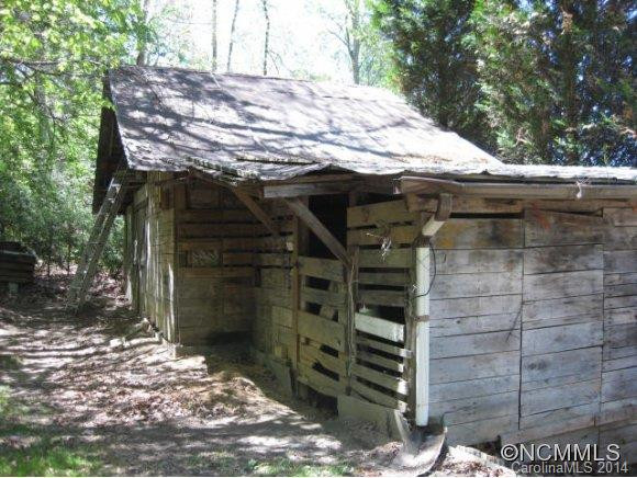 801 Lakey Gap Road - Photo 11