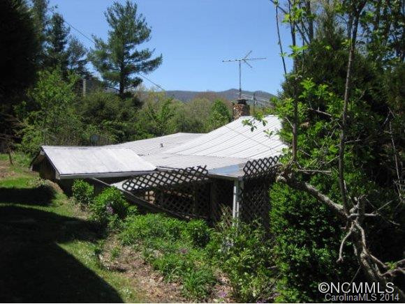 801 Lakey Gap Road - Photo 17