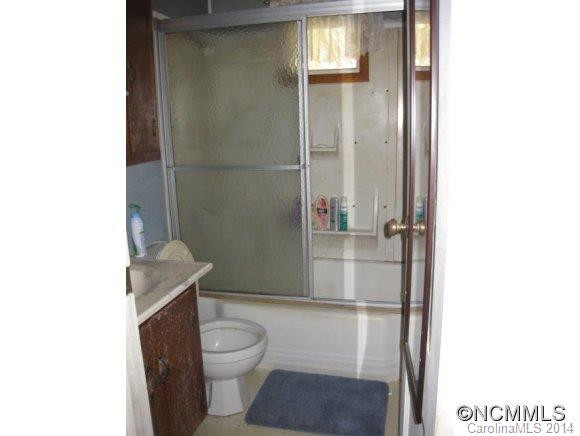 801 Lakey Gap Road - Photo 20