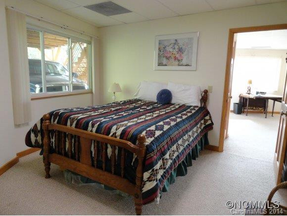 56 LITTLE TREE LANE - Photo 11