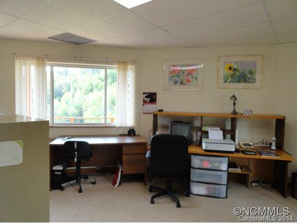56 LITTLE TREE LANE - Photo 13