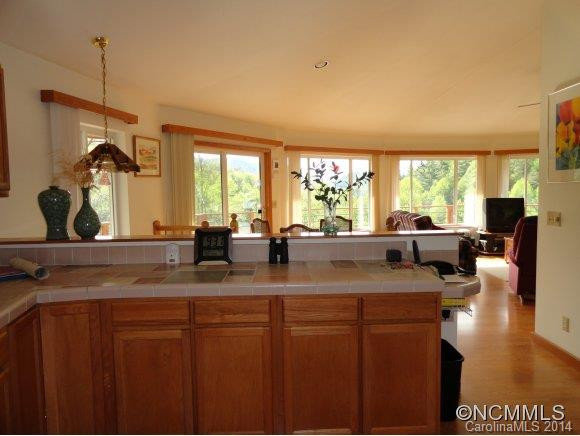 56 LITTLE TREE LANE - Photo 8