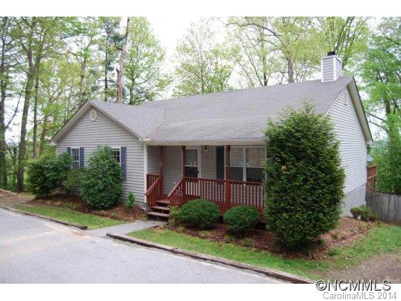 32 Dogwood Dr