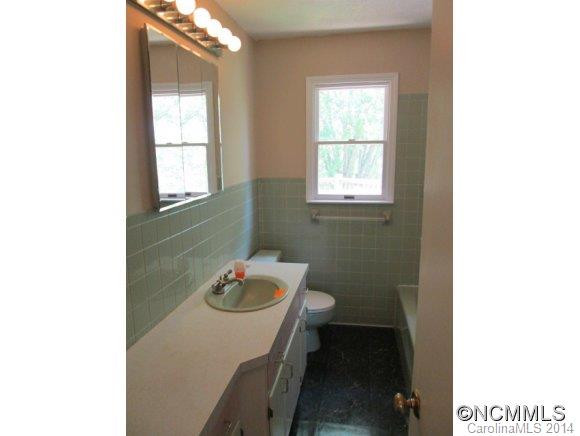 307 Green Vale Court - Photo 7