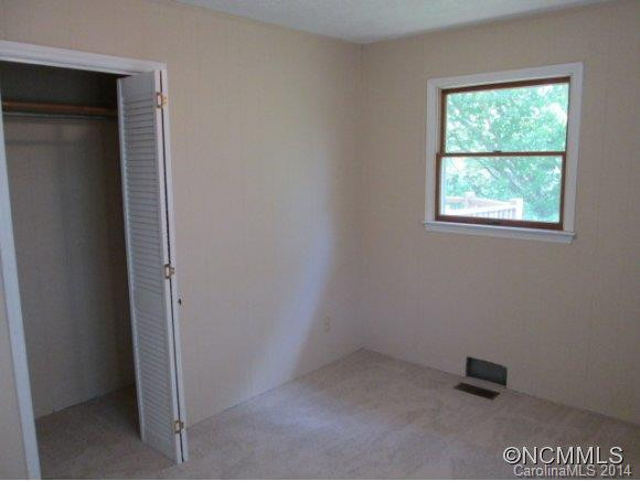 307 Green Vale Court - Photo 9