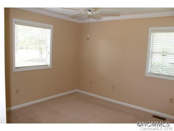 46 St. Andrews Dr. - Photo 16